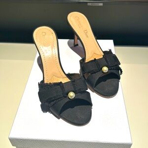BRAND NEW NEVER WORN Dior Adiorable Black Pearl Sandals, size 6 1/2!